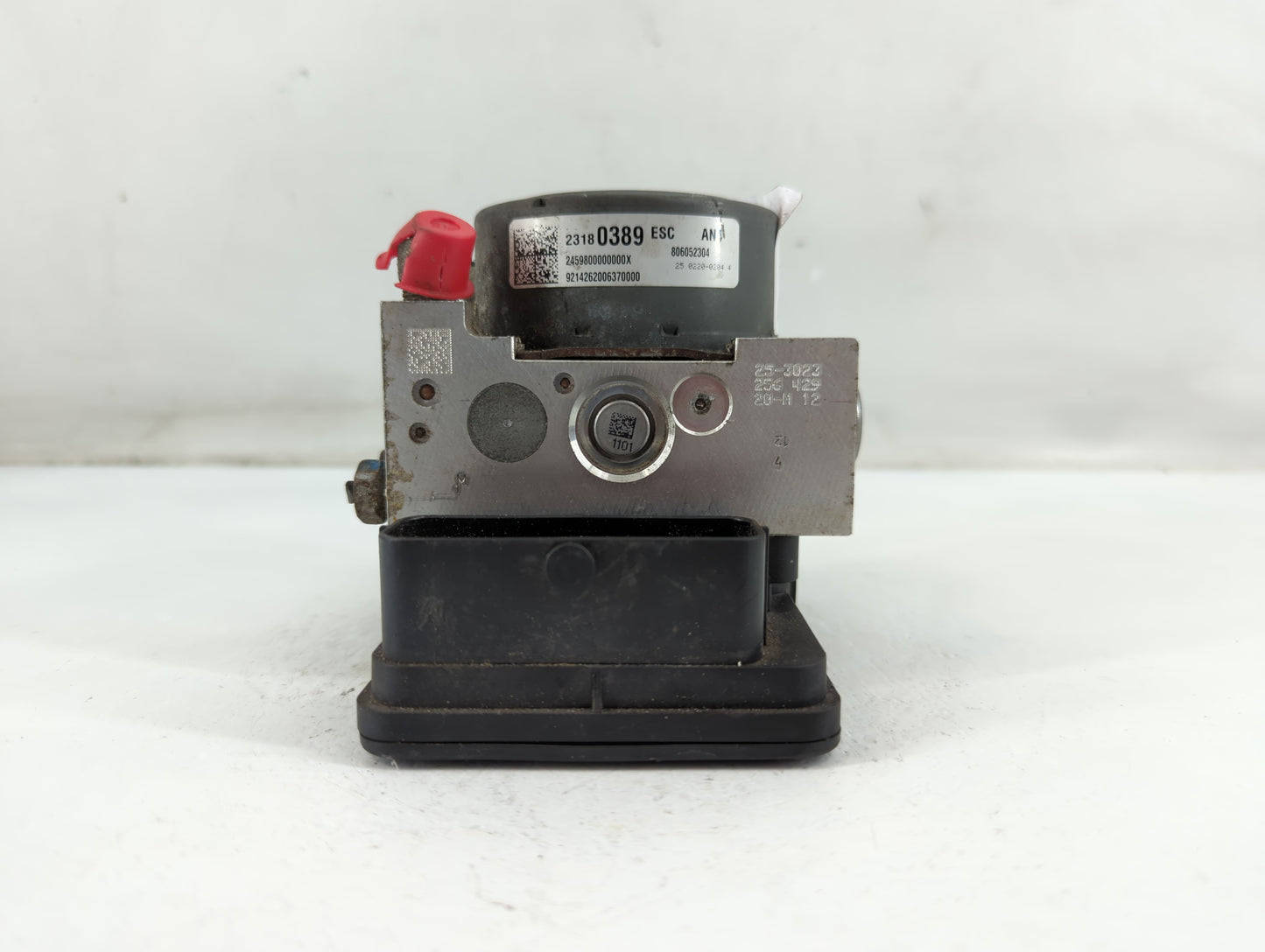 2015 Cadillac Xts ABS Pump Control Module Replacement P/N:23180389 Fits OEM Used Auto Parts - Oemusedautoparts1.com