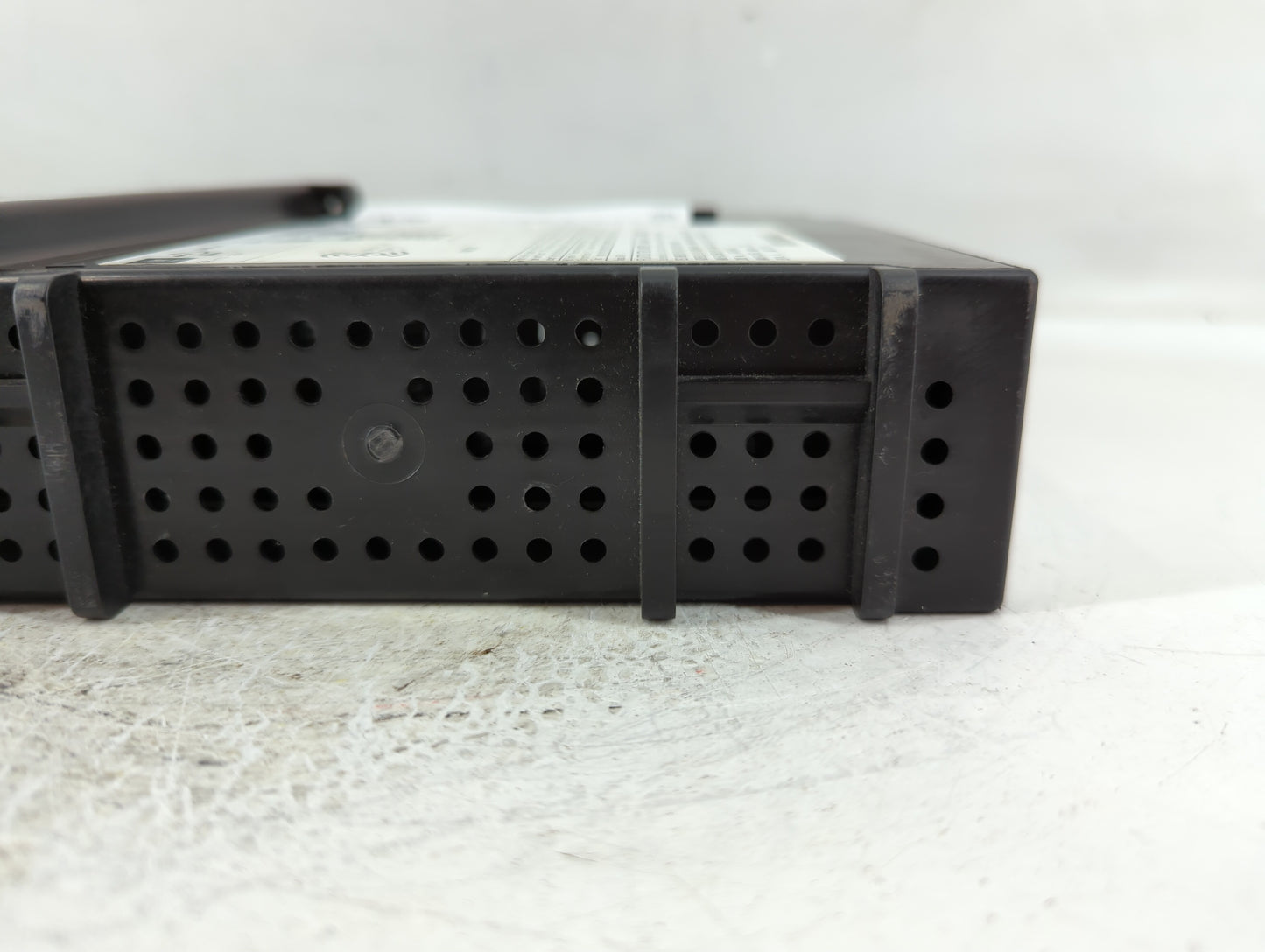 2015 Cadillac Xts Radio AM FM Cd Player Receiver Replacement P/N:13598663 Fits OEM Used Auto Parts - Oemusedautoparts1.com
