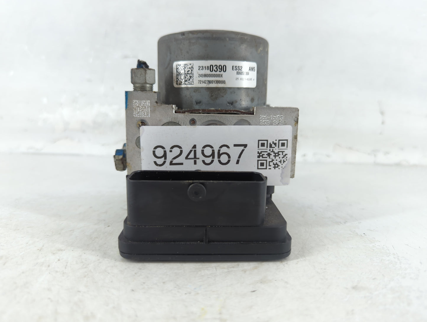 2015 Cadillac Xts ABS Pump Control Module Replacement P/N:23180390 23180389 Fits OEM Used Auto Parts - Oemusedautoparts1.com
