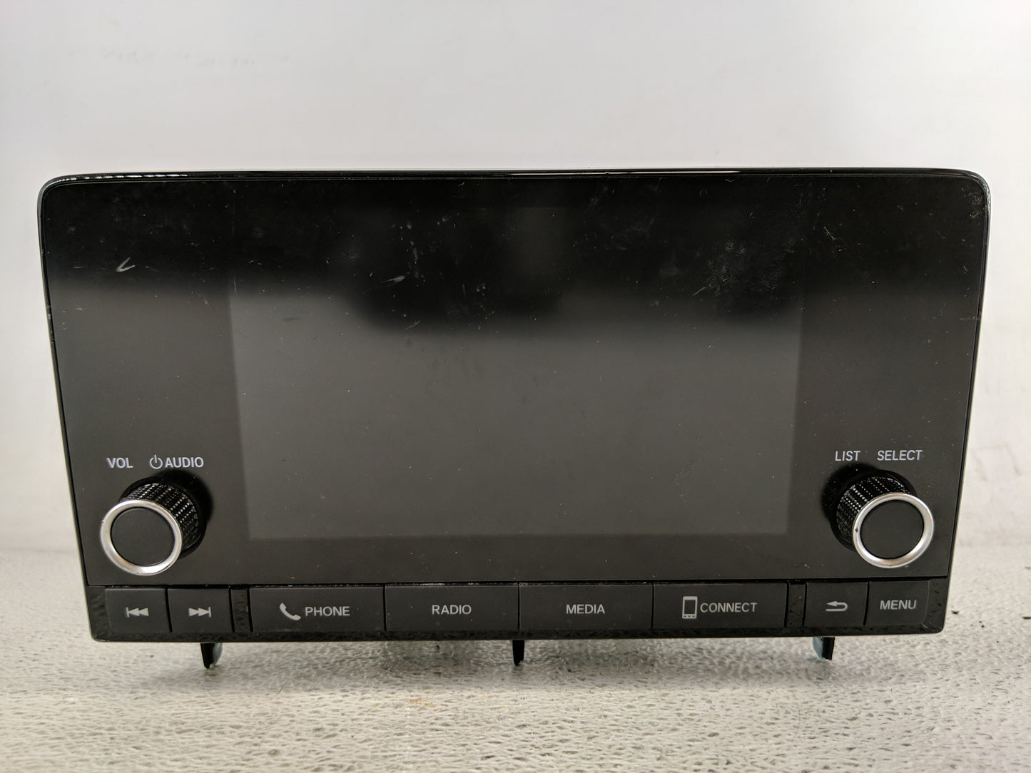 2003-2005 Chevrolet Avalanche Radio AM FM Cd Player Receiver Replacement P/N:8A100-30A -A31 Fits Fits 2003 2004 2005 2006 OE