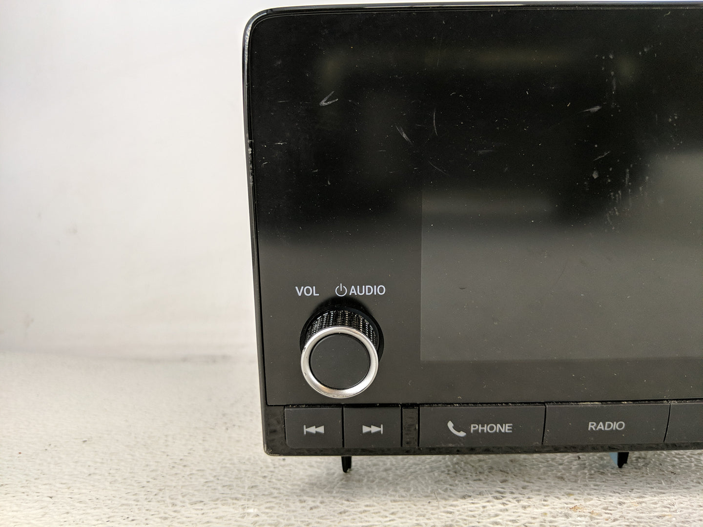 2003-2005 Chevrolet Avalanche Radio AM FM Cd Player Receiver Replacement P/N:8A100-30A -A31 Fits Fits 2003 2004 2005 2006 OE