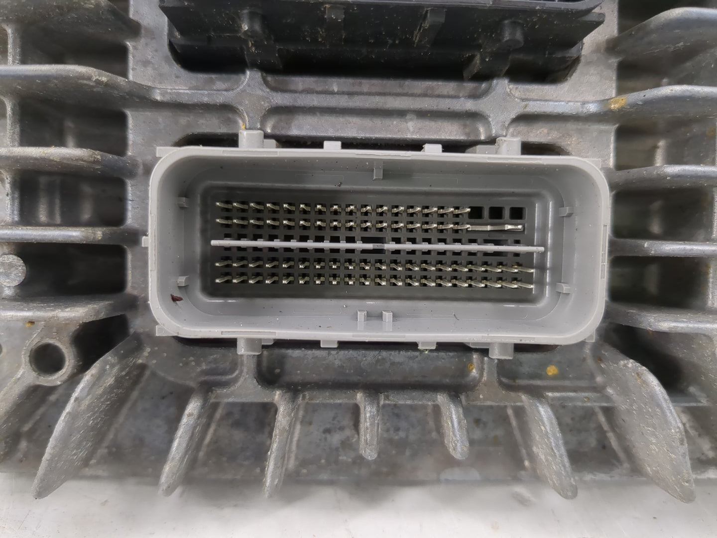 2013-2015 Chevrolet Camaro PCM Engine Control Computer ECU ECM PCU OEM P/N:E39A 12654752 Fits Fits 2013 2014 2015 2016 OEM U