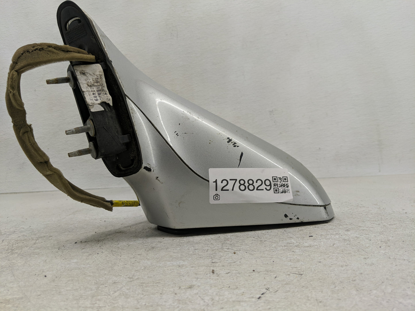 2010-2015 Chevrolet Camaro Side Mirror Replacement Driver Left View Door Mirror Fits Fits 2010 2011 2012 2013 2014 2015 OEM 