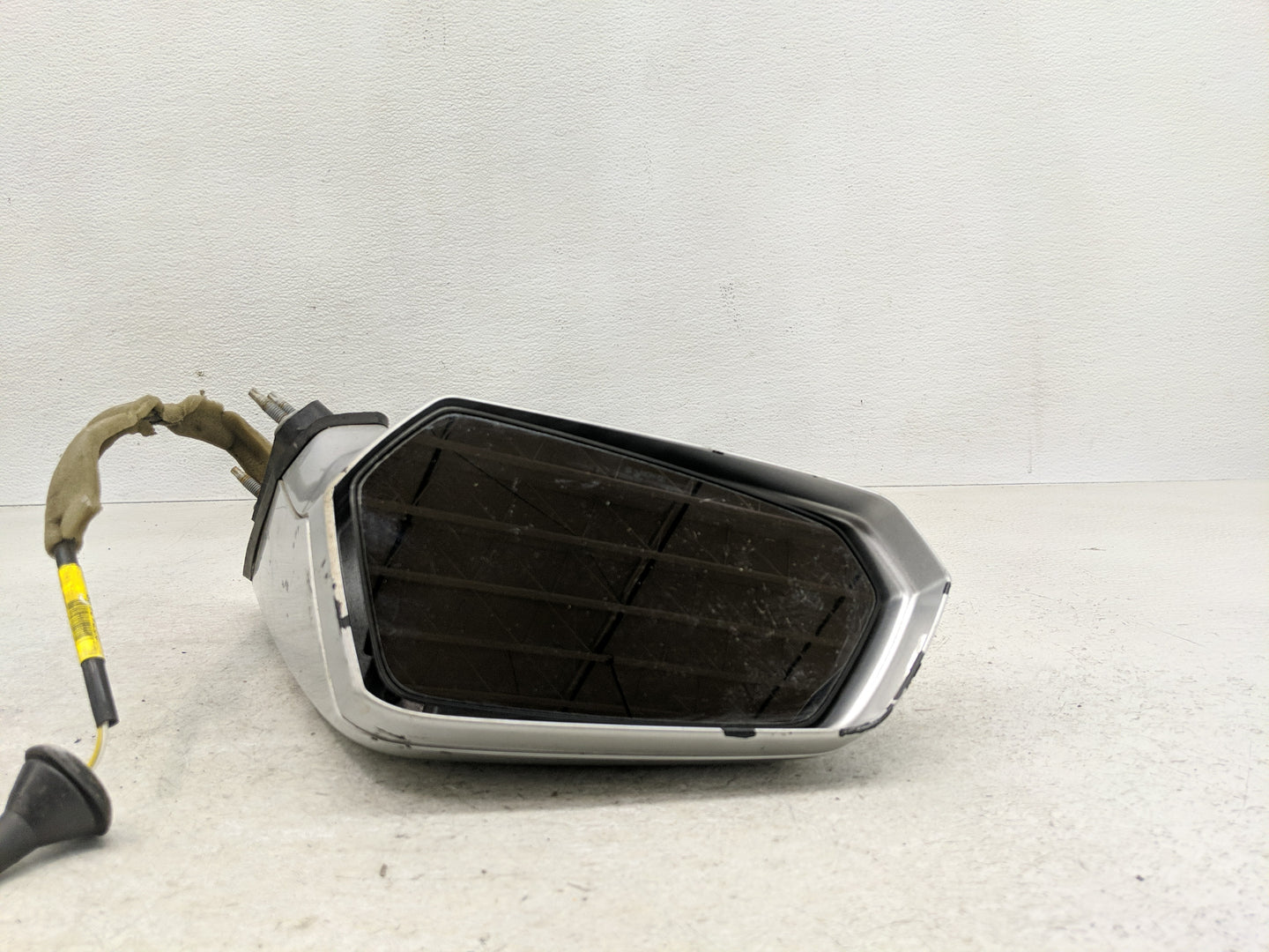 2010-2015 Chevrolet Camaro Side Mirror Replacement Driver Left View Door Mirror Fits Fits 2010 2011 2012 2013 2014 2015 OEM 