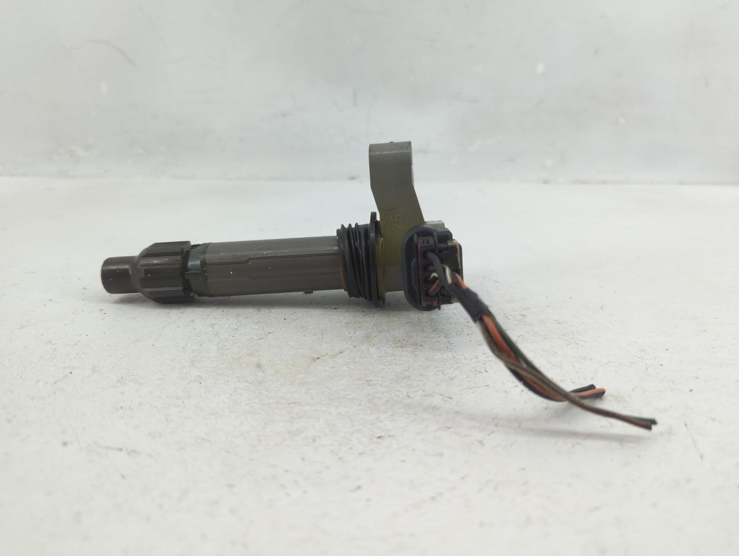 2010-2015 Chevrolet Camaro Ignition Coil Igniter Pack - Oemusedautoparts1.com