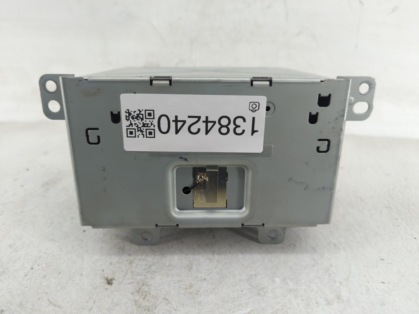2015 Chevrolet Camaro Radio AM FM Cd Player Receiver Replacement P/N:23289896 Fits Fits 2016 OEM Used Auto Parts - Oemusedau