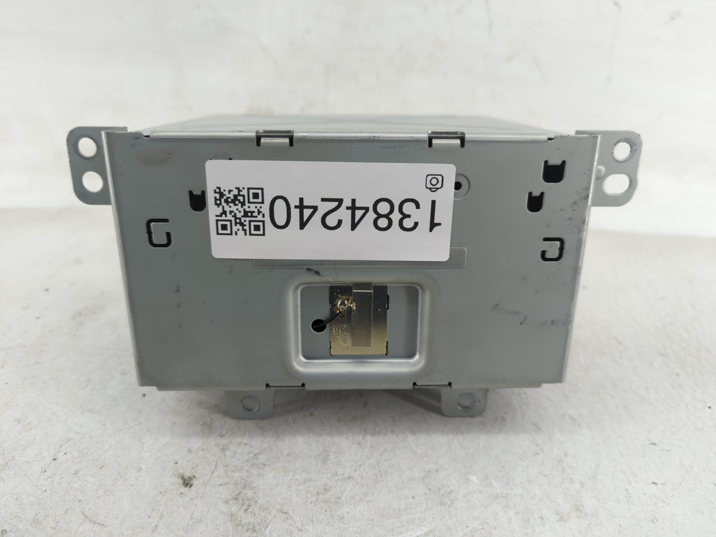 2015 Chevrolet Camaro Radio AM FM Cd Player Receiver Replacement P/N:23289896 Fits Fits 2016 OEM Used Auto Parts - Oemusedau