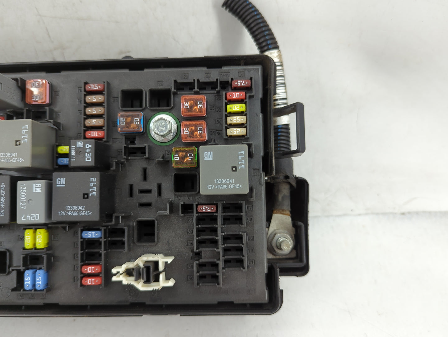 2012-2015 Chevrolet Camaro Fusebox Fuse Box Panel Relay Module P/N:22760636 Fits Fits 2012 2013 2014 2015 OEM Used Auto Part