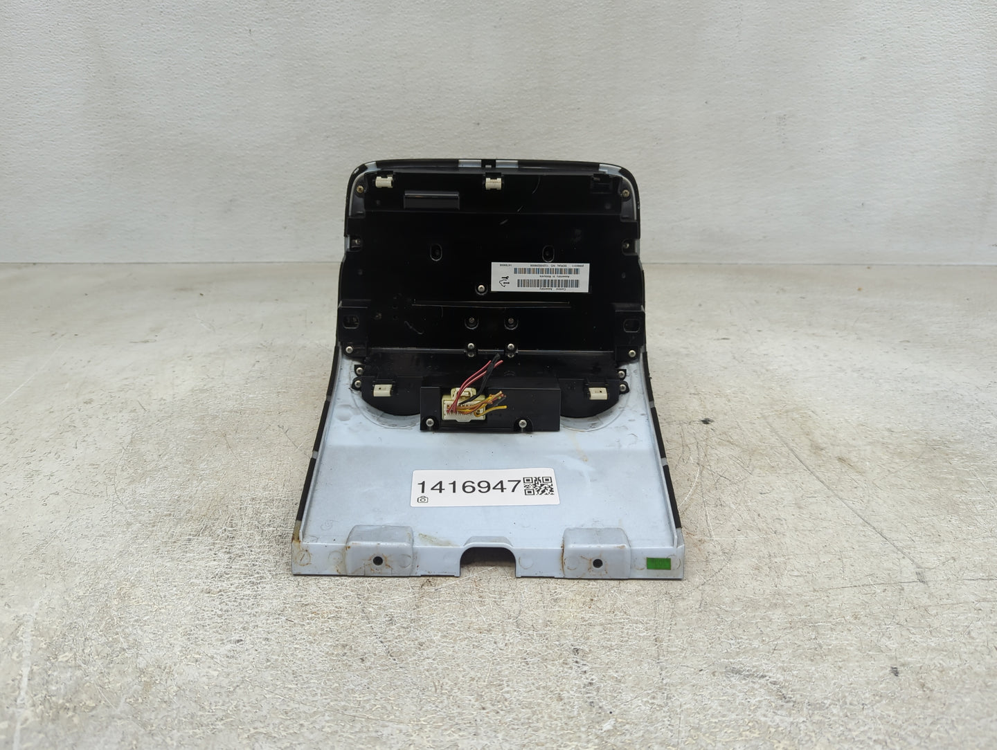 2015 Chevrolet Camaro Climate Control Module Temperature AC/Heater Replacement P/N:20990311 Fits OEM Used Auto Parts - Oemus