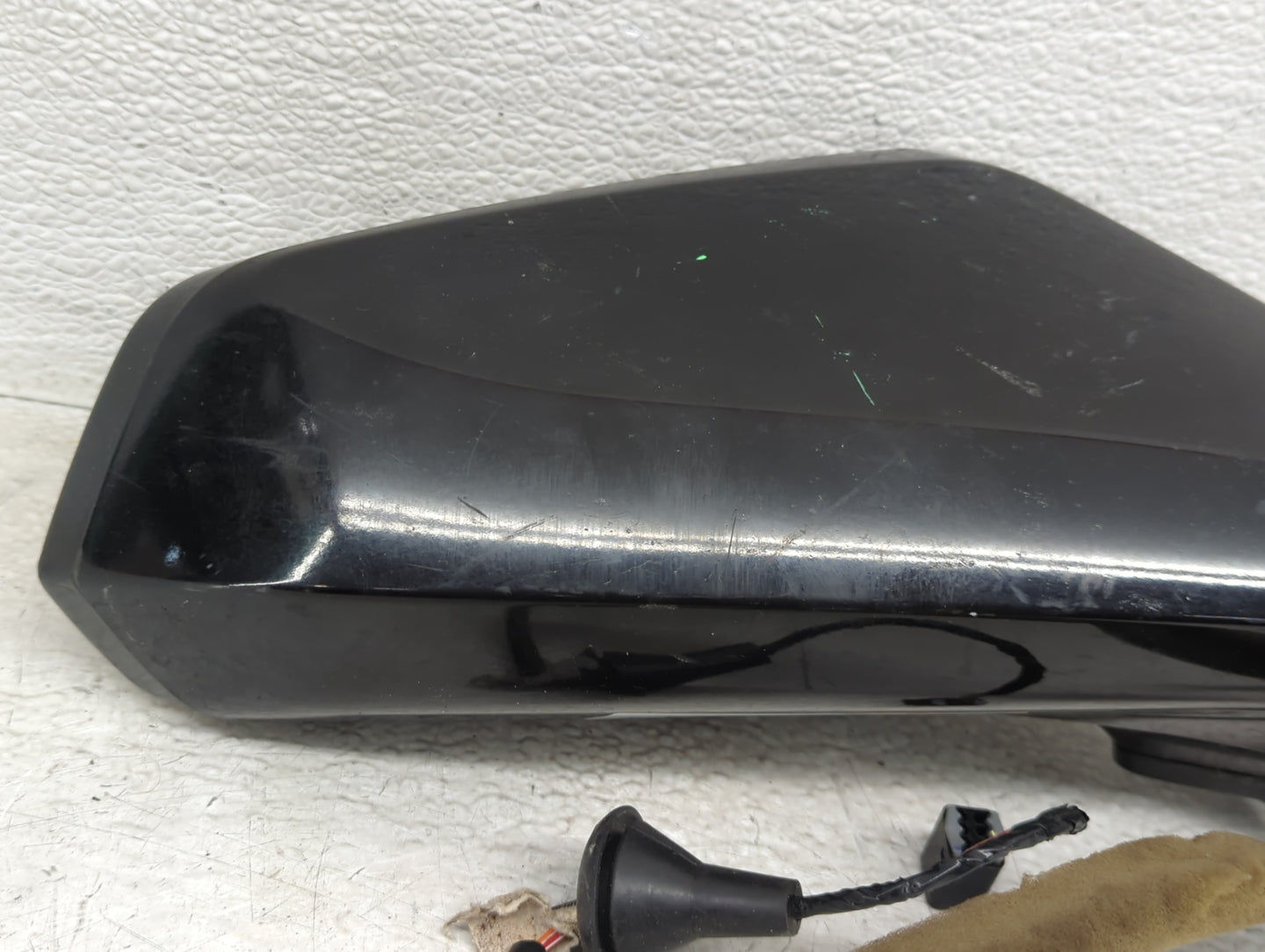 2010-2015 Chevrolet Camaro Passenger Side View Mirror - Right Door Mirror OEM Used - Oemusedautoparts1.com