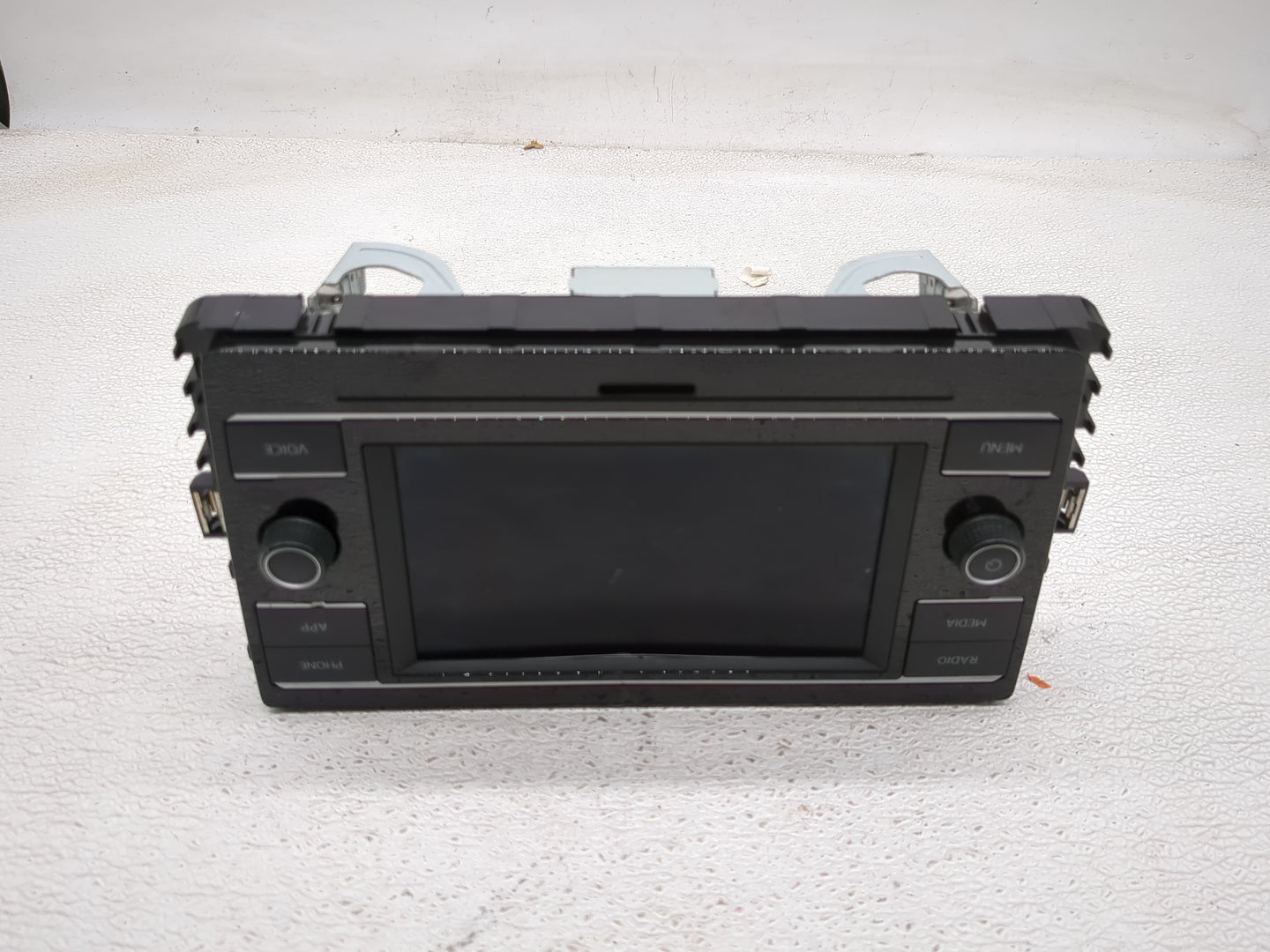 2015 Chevrolet Camaro Radio AM FM Cd Player Receiver Replacement P/N:2GC 035 869 Fits Fits 2016 OEM Used Auto Parts - Oemuse