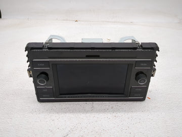 2015 Chevrolet Camaro Radio AM FM Cd Player Receiver Replacement P/N:2GC 035 869 Fits Fits 2016 OEM Used Auto Parts - Oemuse
