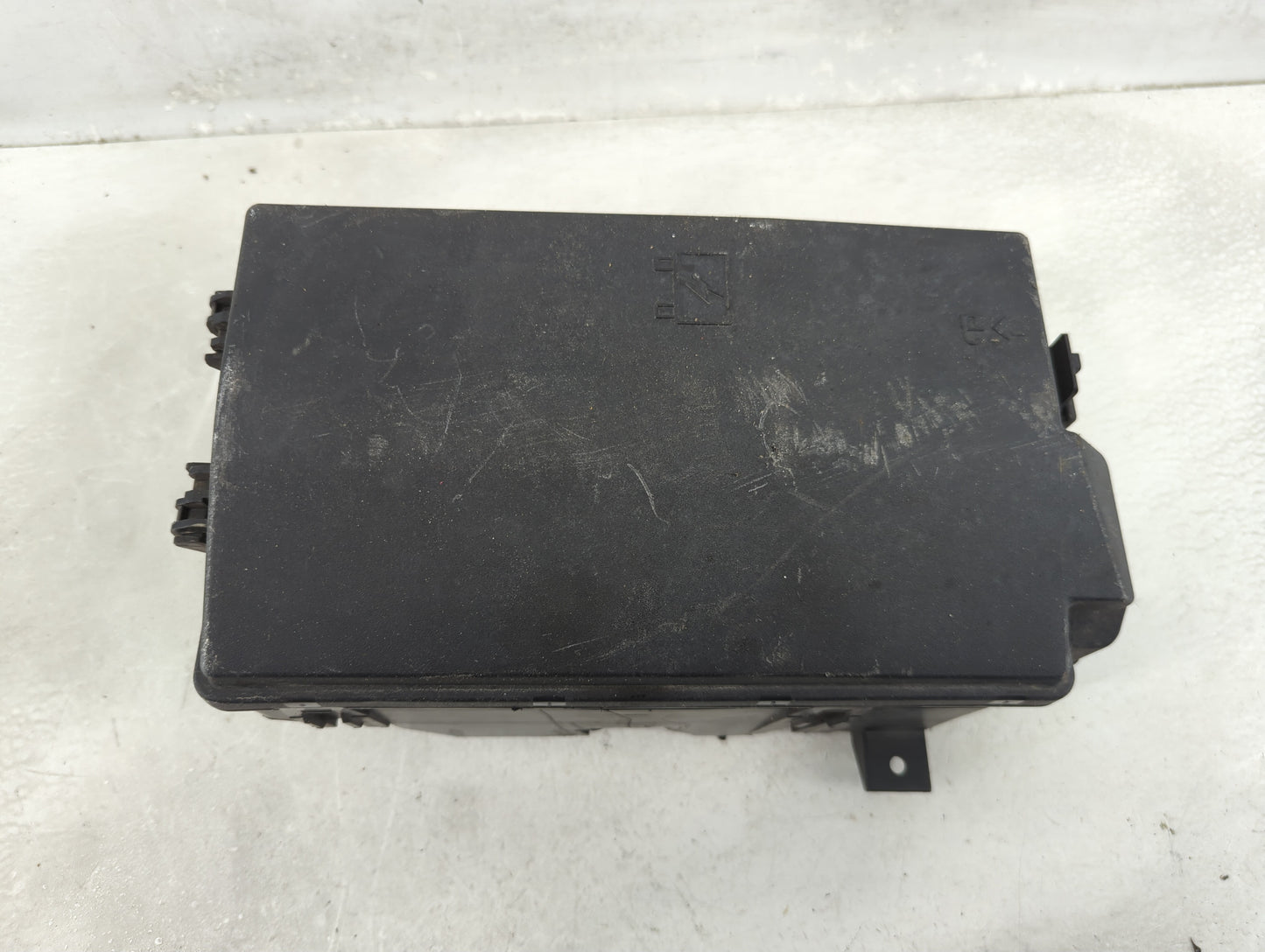 2012-2015 Chevrolet Camaro Fusebox Fuse Box Panel Relay Module Fits Fits 2012 2013 2014 2015 OEM Used Auto Parts - Oemusedau