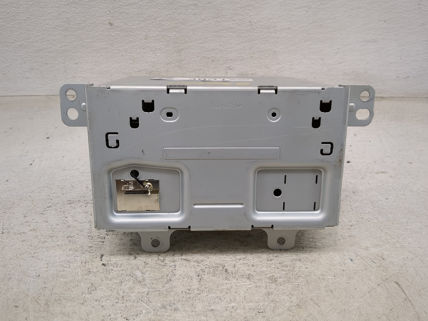 2015 Chevrolet Camaro Radio AM FM Cd Player Receiver Replacement P/N:23495142 GA-130-COLR, DOXAE3H1 Fits Fits 2016 OEM Used 