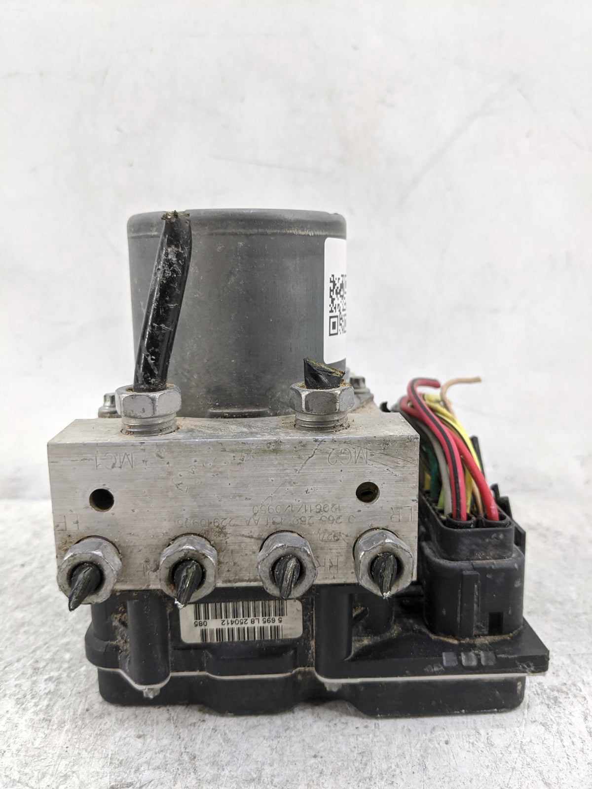 2012-2015 Chevrolet Camaro Anti-Lock Brake ABS Pump Module Actuator OEM P/N:0265950836 0265250412 Fits Fits 2012 2013 2014 2