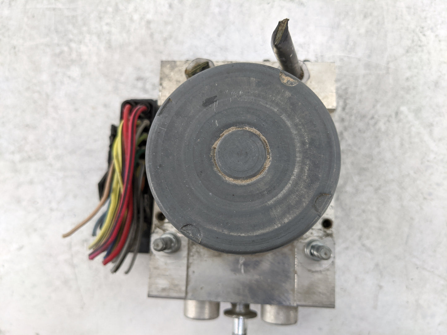 2012-2015 Chevrolet Camaro ABS Pump Control Module Replacement P/N:0265950836 0265250412 Fits Fits 2012 2013 2014 2015 OEM U