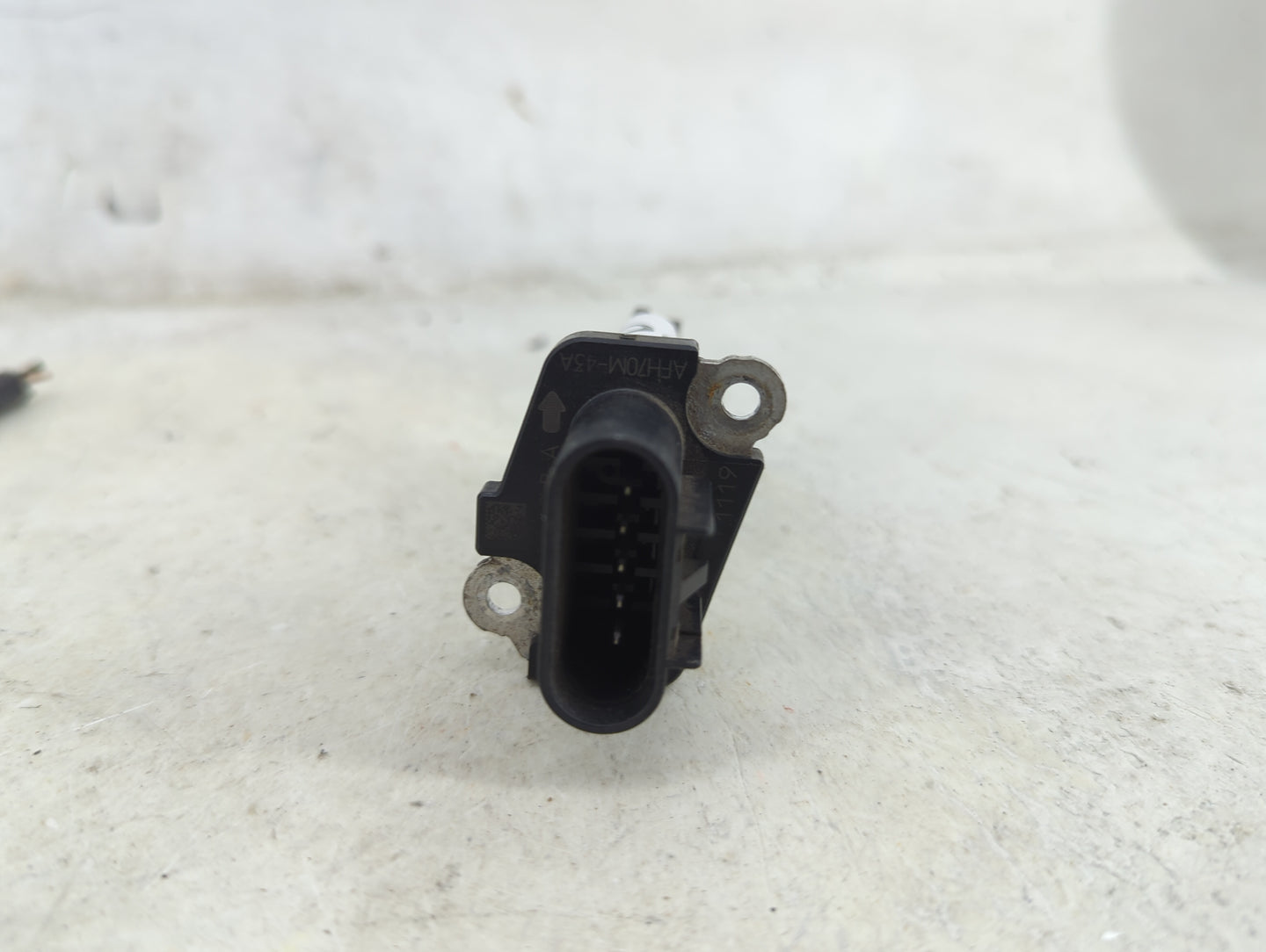 2015 Chevrolet Camaro Mass Air Flow Meter Maf - Oemusedautoparts1.com
