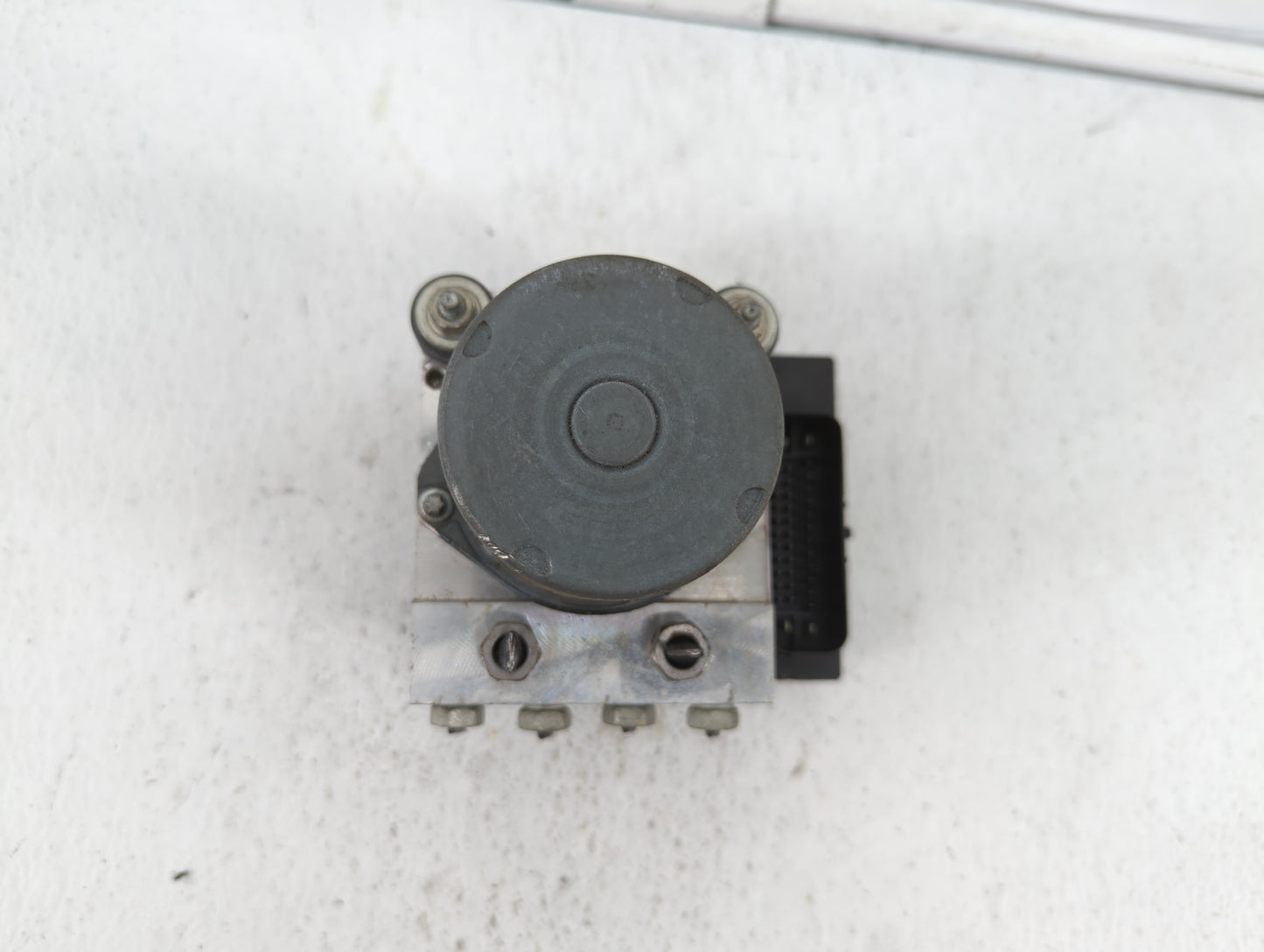 2012-2015 Chevrolet Camaro ABS Pump Control Module Replacement P/N:22914250 22873642, 22807507 Fits Fits 2012 2013 2014 2015
