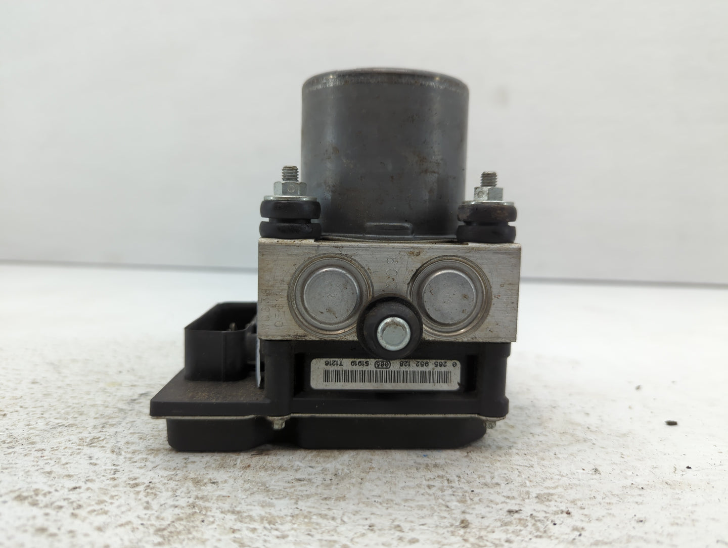 2012-2015 Chevrolet Camaro ABS Pump Control Module Replacement P/N:22914251 22914250, 22873642 Fits Fits 2012 2013 2014 2015
