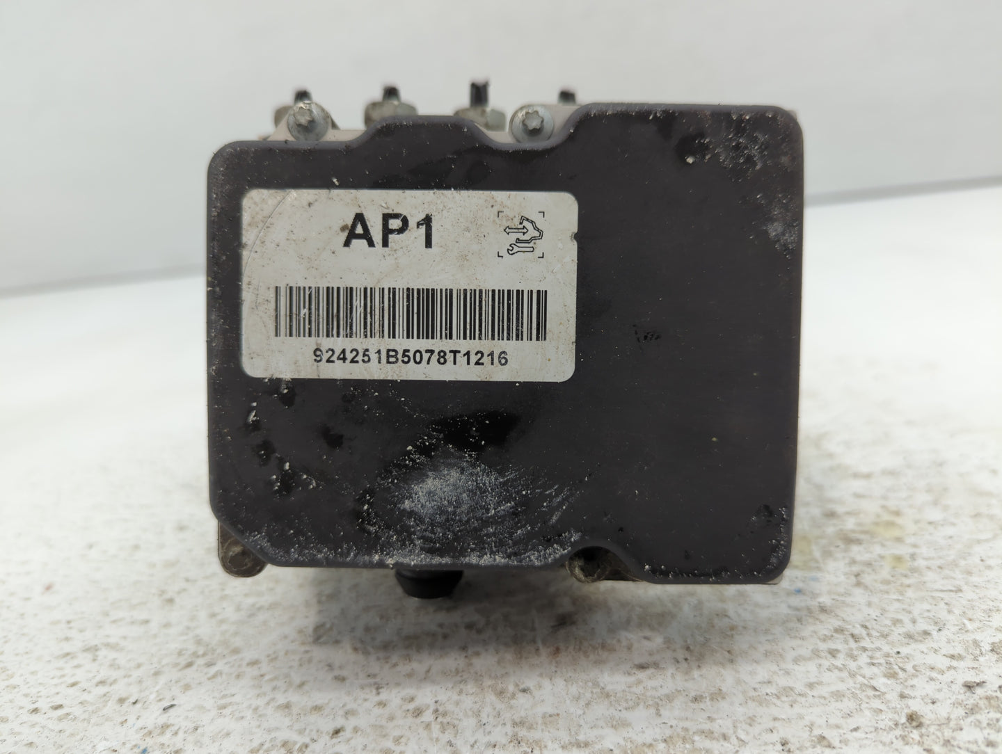 2012-2015 Chevrolet Camaro ABS Pump Control Module Replacement P/N:22914251 22914250, 22873642 Fits Fits 2012 2013 2014 2015