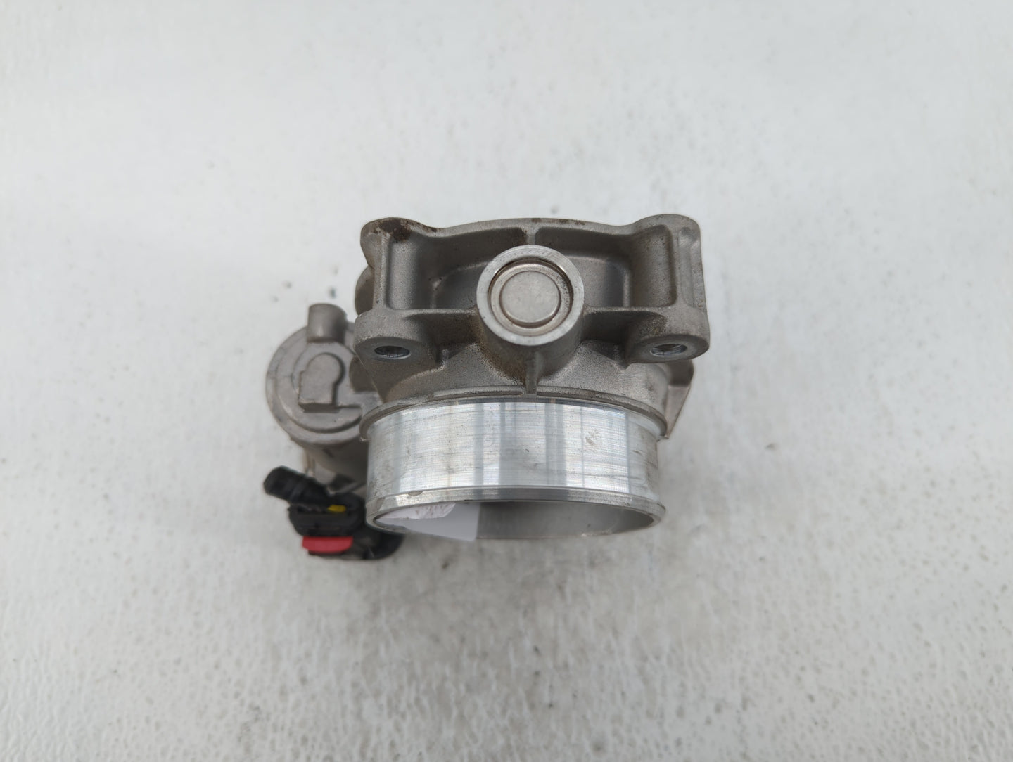 2015 Chevrolet Camaro Throttle Body P/N:12632172BA Fits OEM Used Auto Parts - Oemusedautoparts1.com