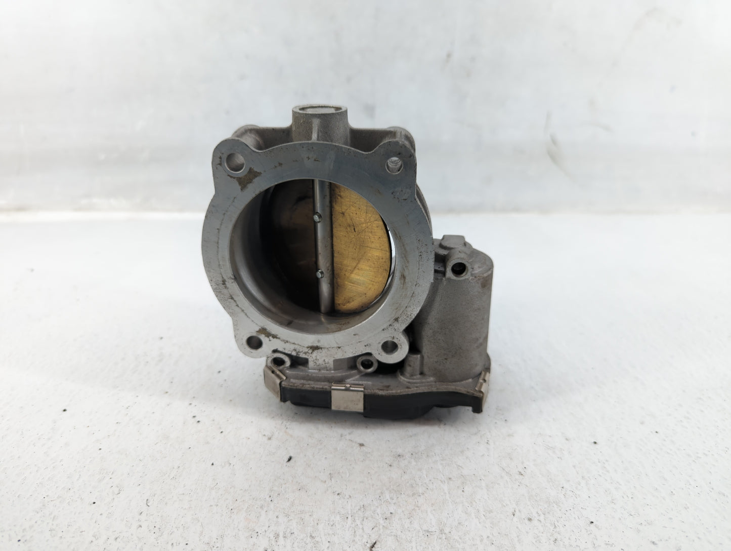 2015 Chevrolet Camaro Throttle Body P/N:12632172BA Fits OEM Used Auto Parts - Oemusedautoparts1.com