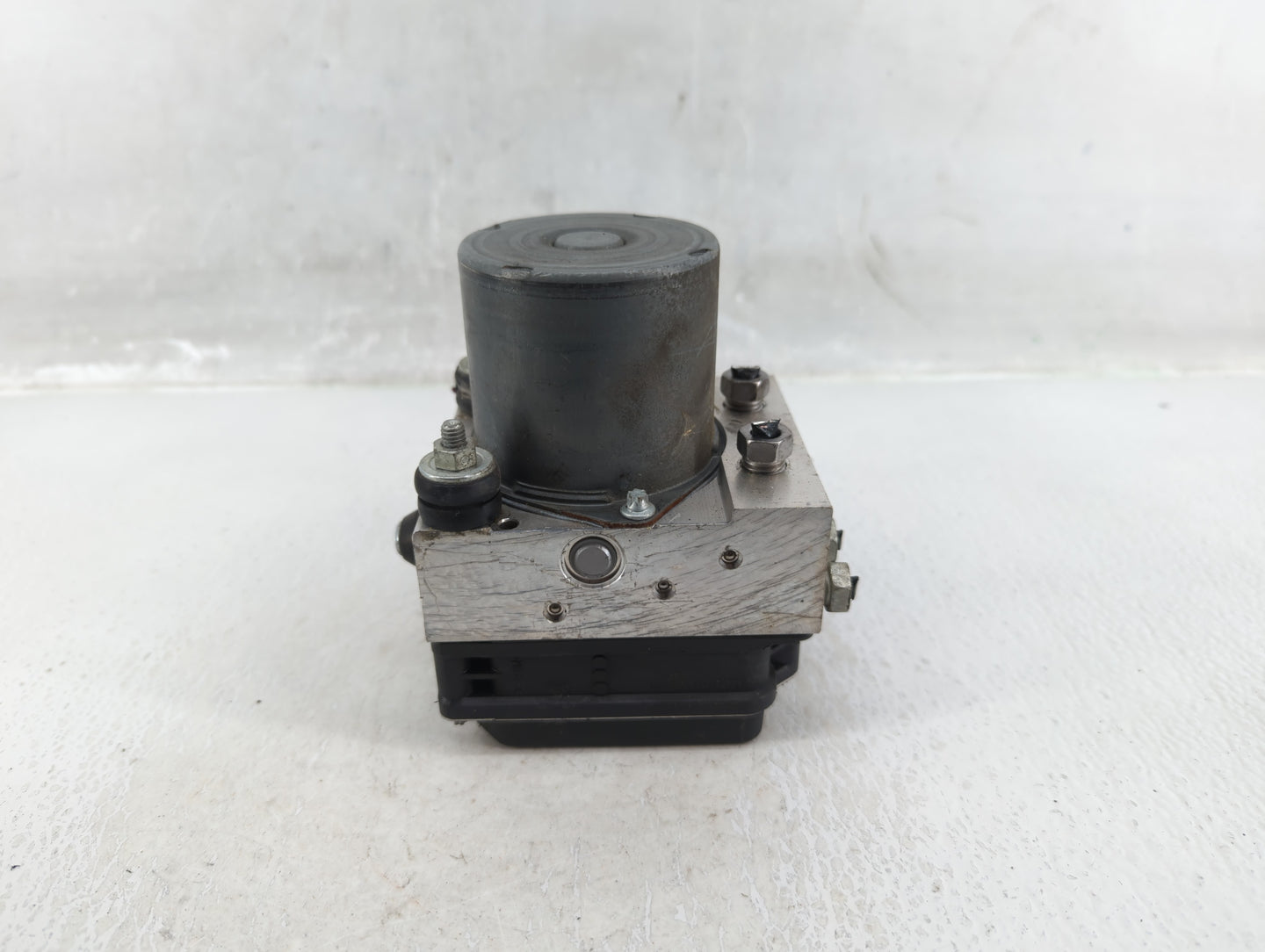 2012-2015 Chevrolet Camaro ABS Pump Control Module Replacement P/N:150625 22914251 Fits Fits 2012 2013 2014 2015 OEM Used Au
