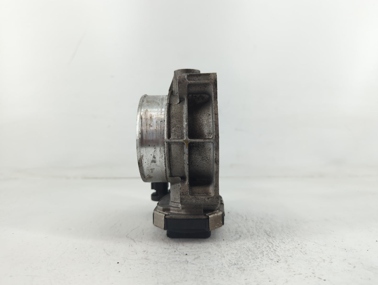 2012-2015 Chevrolet Camaro Throttle Body P/N:12632172BA Fits Fits 2012 2013 2014 2015 2016 2017 2018 2019 2020 2021 2022 OEM