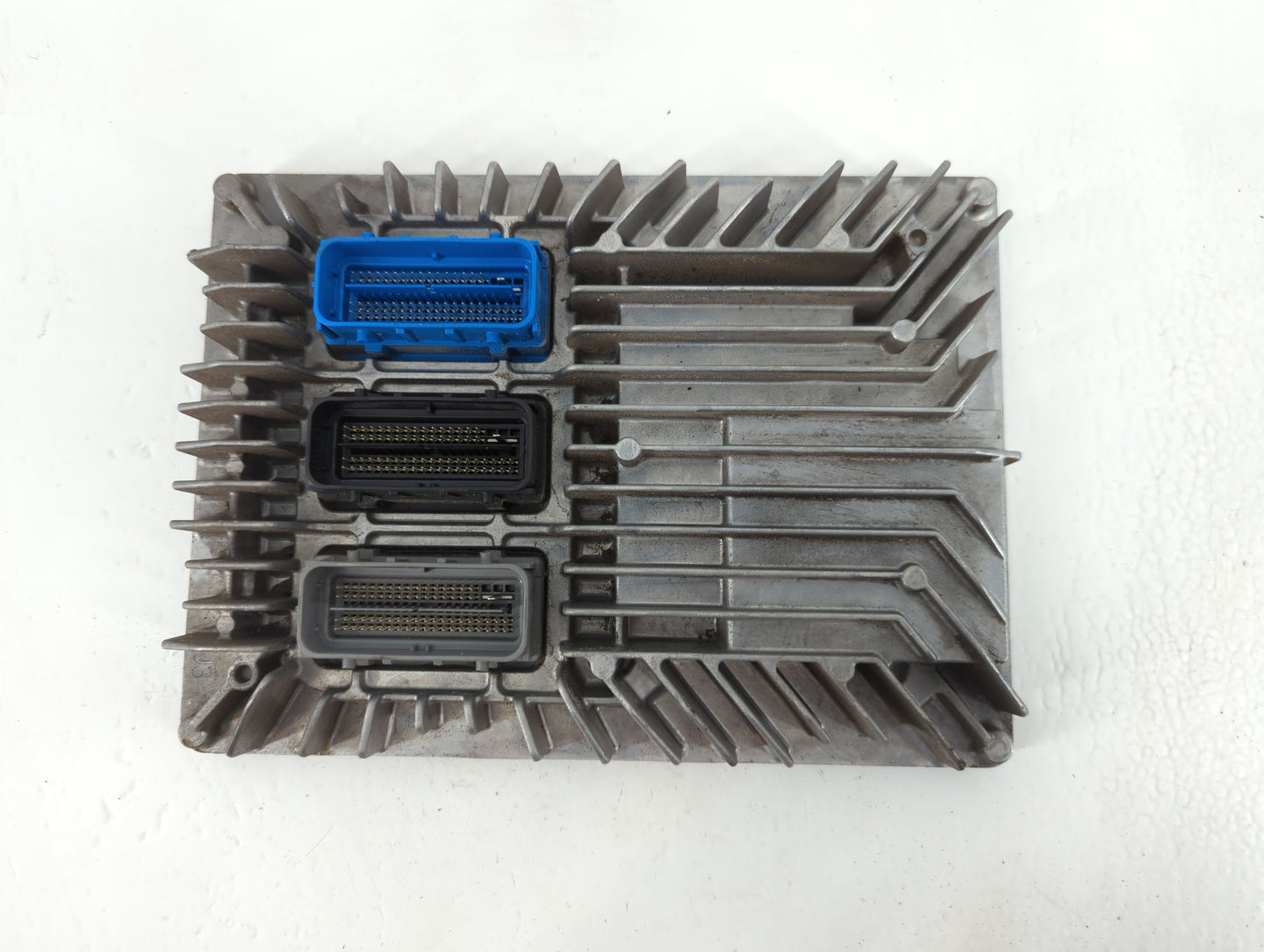 2013-2015 Chevrolet Camaro PCM Engine Control Computer ECU ECM PCU OEM P/N:12653998 12654752 Fits Fits 2013 2014 2015 2016 O
