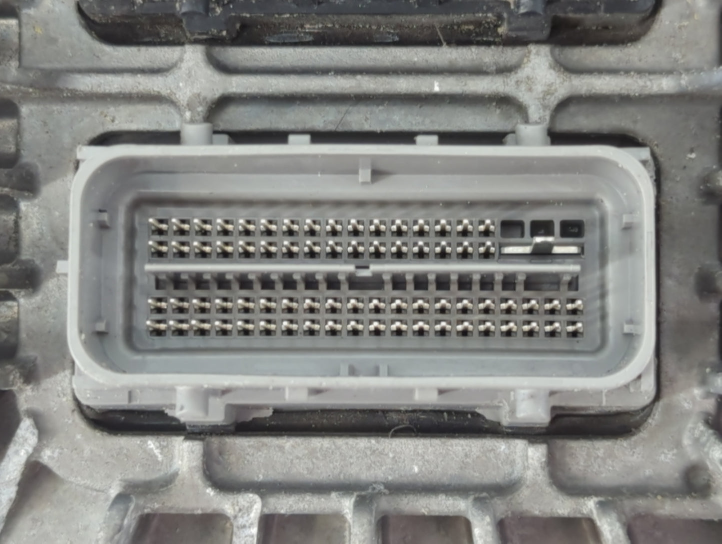 2013-2015 Chevrolet Camaro PCM Engine Control Computer ECU ECM PCU OEM P/N:12653998 12654752 Fits Fits 2013 2014 2015 2016 O