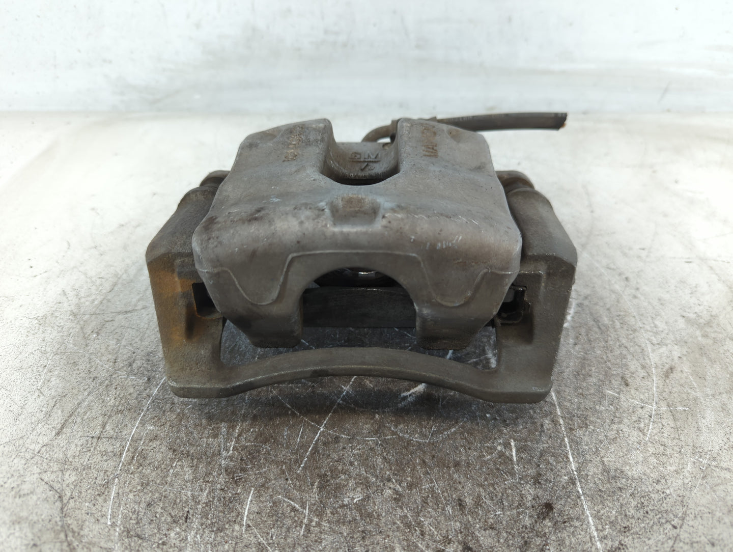 2010-2015 Chevrolet Camaro Front Passenger Right Brake Caliper 699680 - Oemusedautoparts1.com