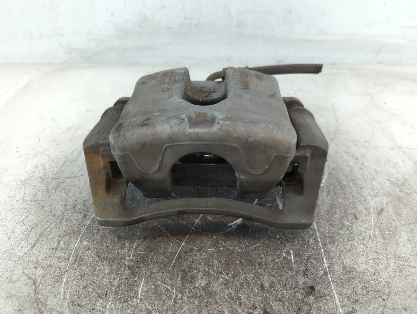 2010-2015 Chevrolet Camaro Front Passenger Right Brake Caliper 699680 - Oemusedautoparts1.com