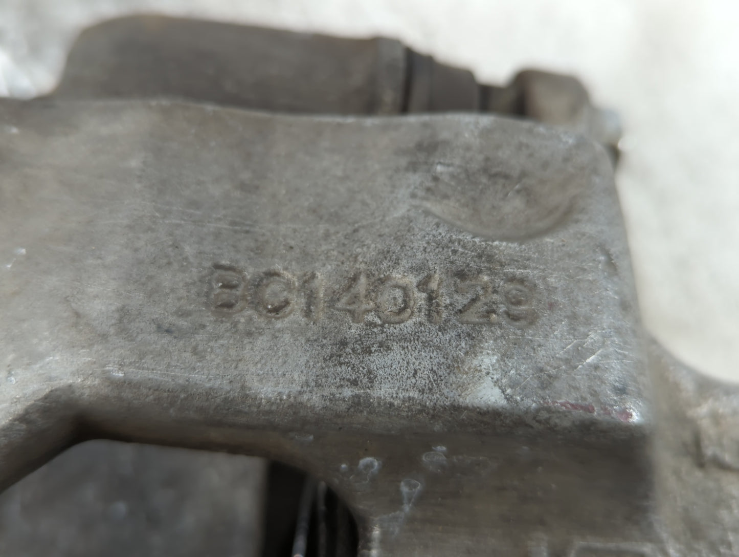 2010-2015 Chevrolet Camaro Front Passenger Right Brake Caliper 699680 - Oemusedautoparts1.com