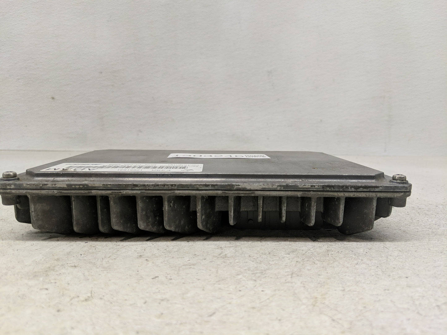 2013-2015 Chevrolet Captiva Sport PCM Engine Control Computer ECU ECM PCU OEM P/N:12651631 12651807 Fits Fits 2013 2014 2015