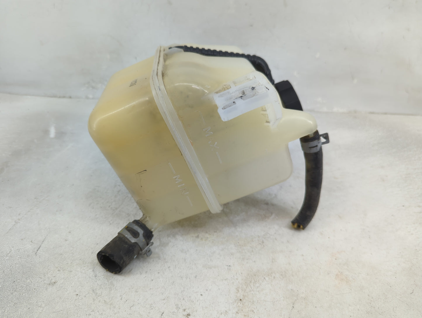 2012 Captiva Sport Windshield Washer Fluid Reservoir Bottle Oem - Oemusedautoparts1.com