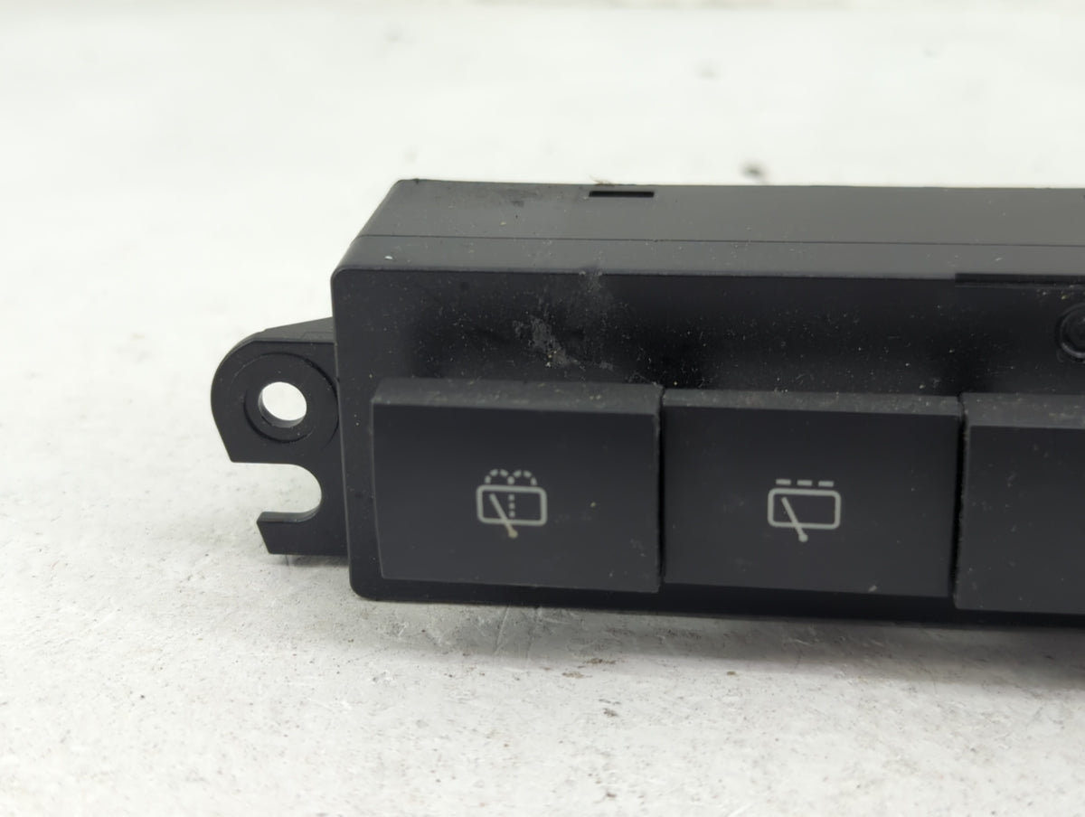 2015 Chevrolet Captiva Sport Hazard Switch F333|20787627-120905 - Oemusedautoparts1.com