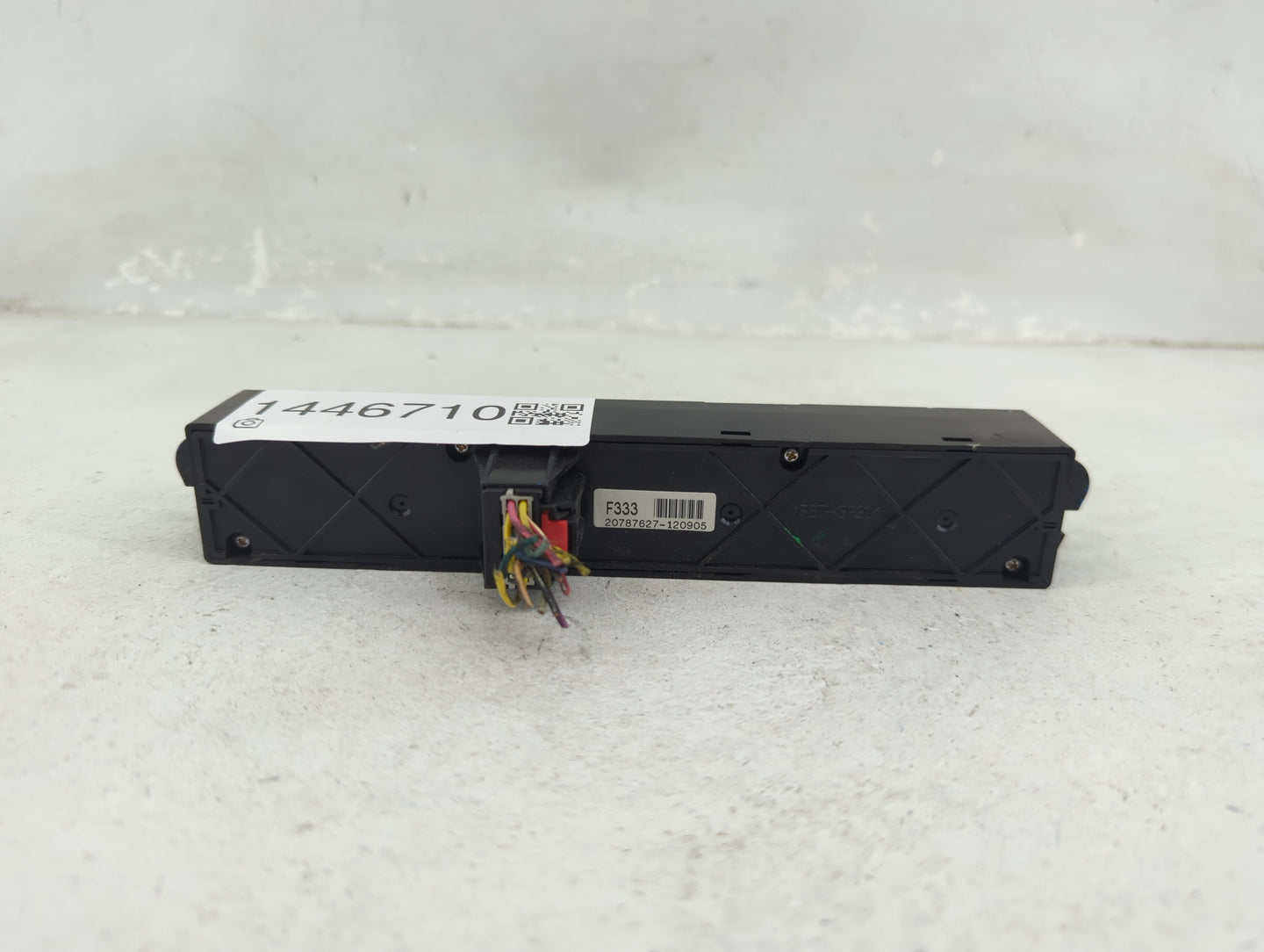 2015 Chevrolet Captiva Sport Hazard Switch F333|20787627-120905 - Oemusedautoparts1.com