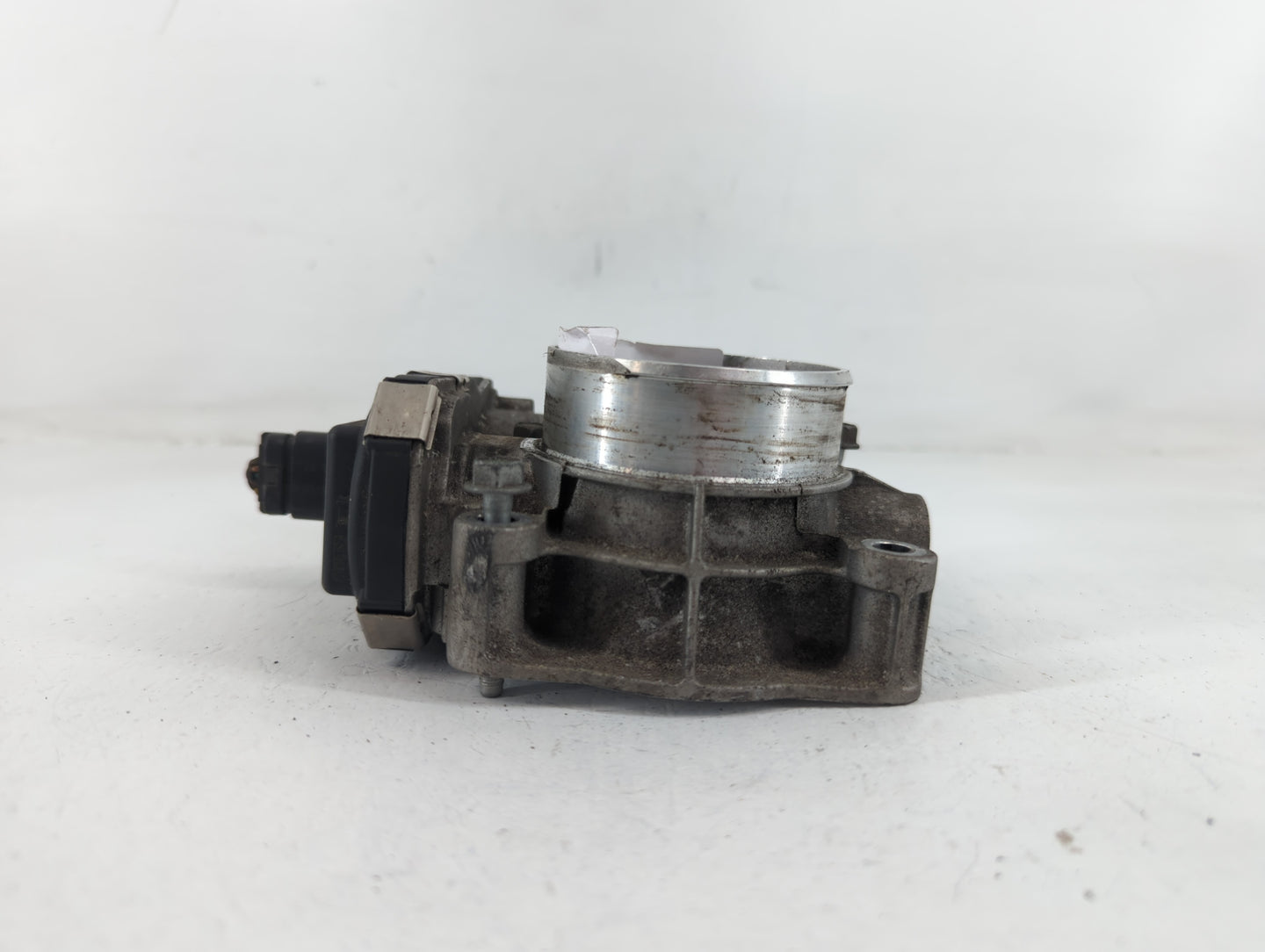 2012-2015 Chevrolet Captiva Sport Throttle Body P/N:12632101CA Fits Fits 2012 2013 2014 2015 OEM Used Auto Parts - Oemusedau