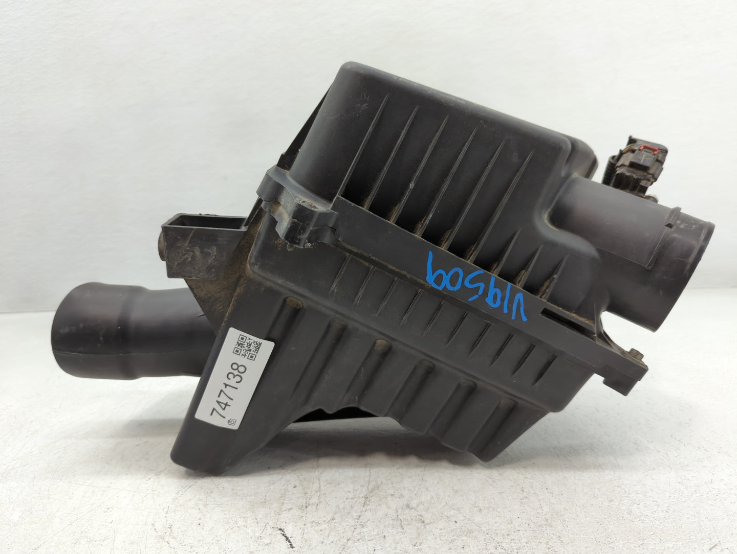 2012-2015 Chevrolet Captiva Sport Air Cleaner Intake-duct Hose Tube 747138 - Oemusedautoparts1.com