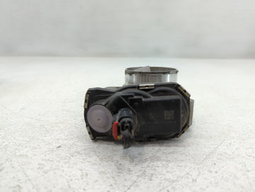 2012-2015 Chevrolet Captiva Sport Throttle Body P/N:12632101CA Fits Fits 2012 2013 2014 2015 OEM Used Auto Parts