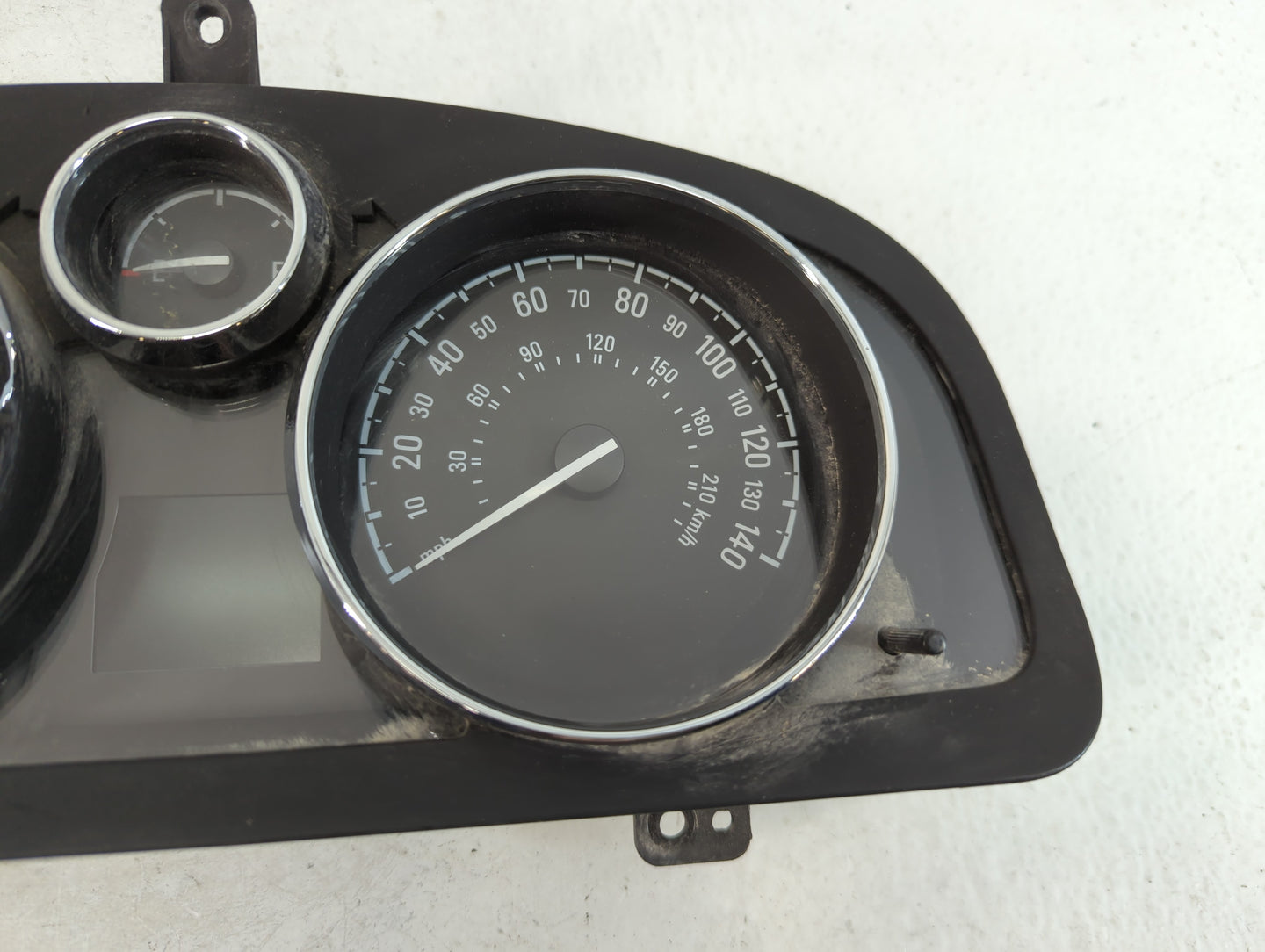 2014-2015 Chevrolet Captiva Sport Instrument Cluster Speedometer Gauges P/N:23214712 Fits Fits 2014 2015 OEM Used Auto Parts