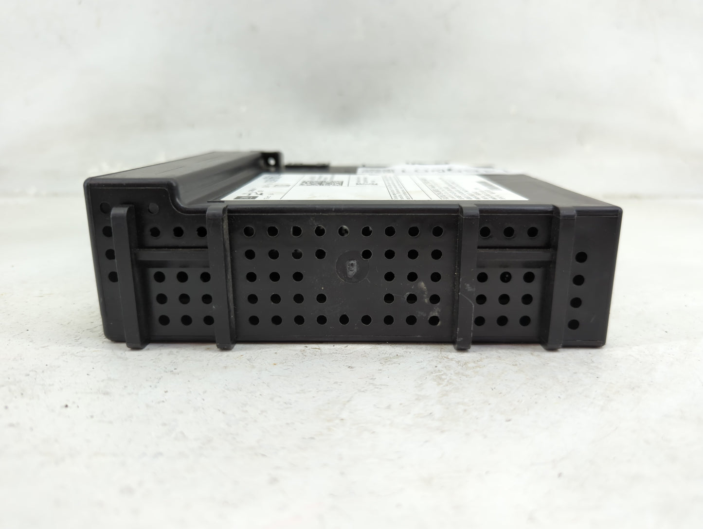 2015 Chevrolet Colorado Radio AM FM Cd Player Receiver Replacement P/N:13596614 Fits OEM Used Auto Parts - Oemusedautoparts1