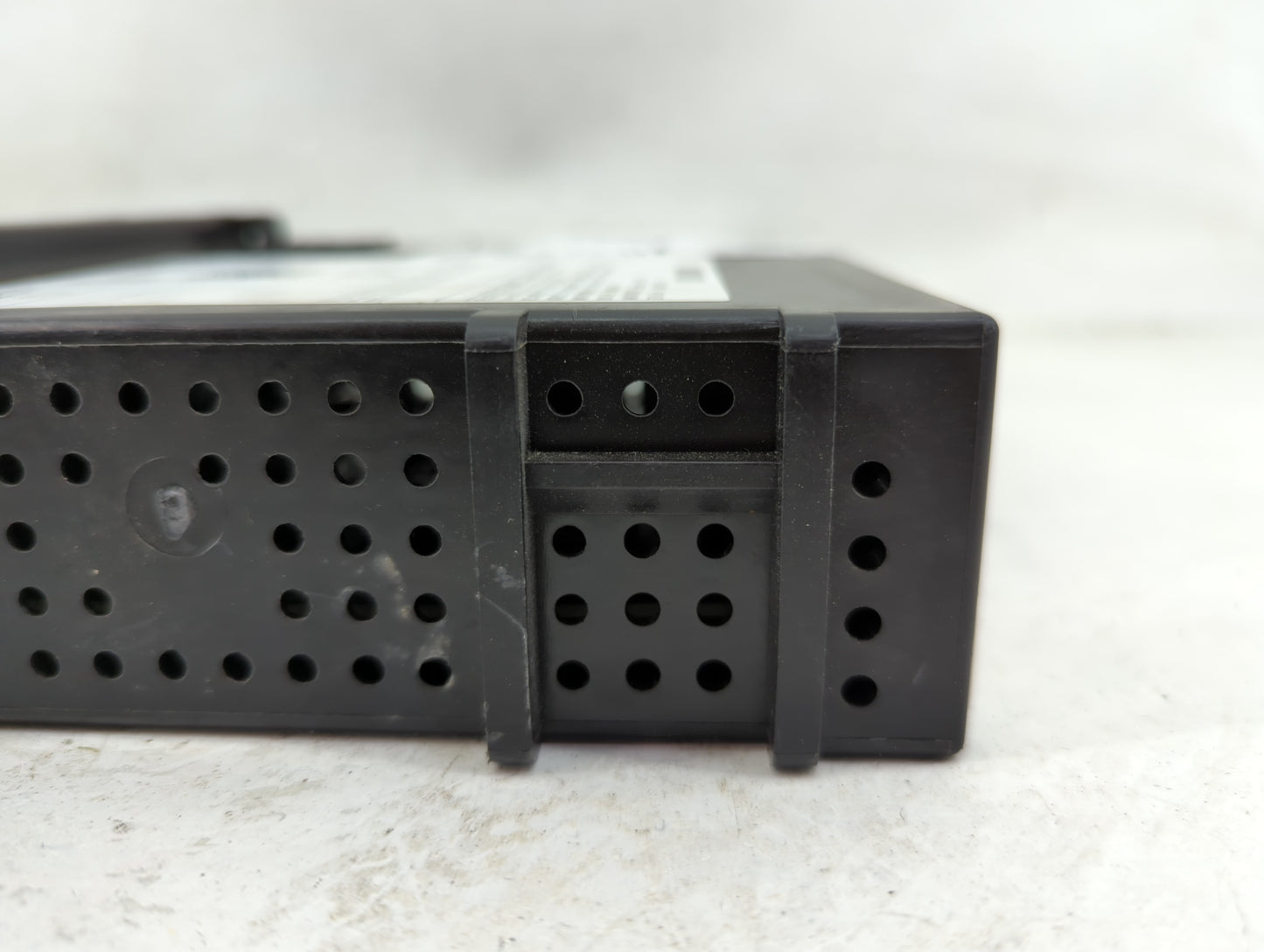 2015 Chevrolet Colorado Radio AM FM Cd Player Receiver Replacement P/N:13596614 Fits OEM Used Auto Parts - Oemusedautoparts1