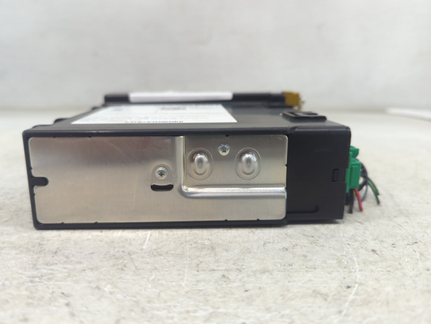2015 Chevrolet Colorado Radio AM FM Cd Player Receiver Replacement P/N:13596607 111000-5710D101 Fits Fits 2016 OEM Used Auto