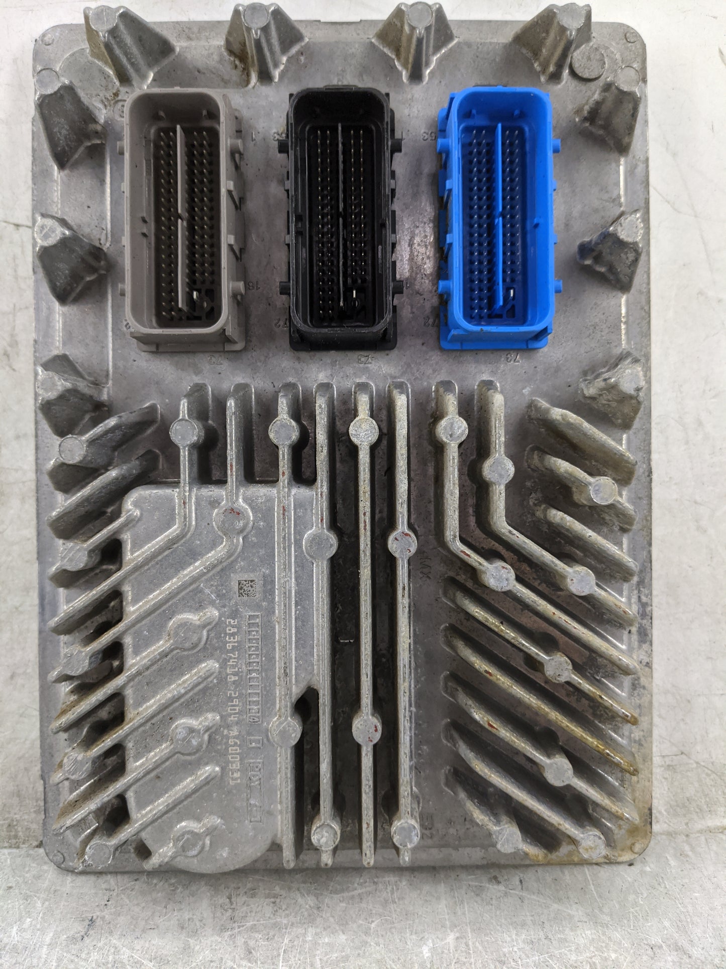 2015-2016 Chevrolet Colorado PCM Engine Control Computer ECU ECM PCU OEM P/N:12664768 12656993 Fits Fits 2014 2015 2016 OEM 