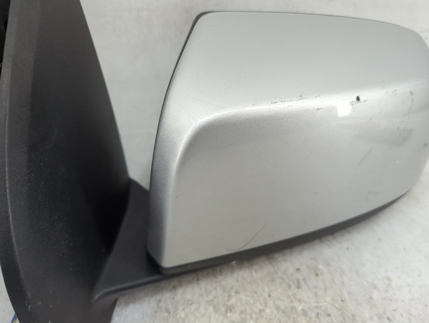 2015-2017 Chevrolet Colorado Driver Side View Mirror - Left Door Mirror OEM Used - Oemusedautoparts1.com