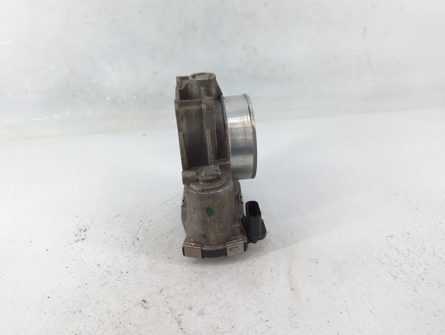2015-2016 Chevrolet Colorado Throttle Body P/N:12632172BA Fits Fits 2012 2013 2014 2015 2016 2017 2018 2019 2020 2021 2022 O