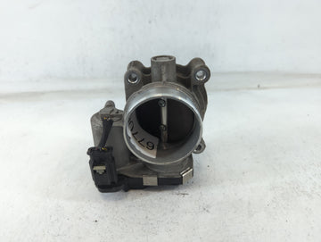 2015 Chevrolet Colorado Throttle Body P/N:12627217DA Fits Fits 2013 2014 2017 2018 2019 2020 OEM Used Auto Parts - Oemusedau