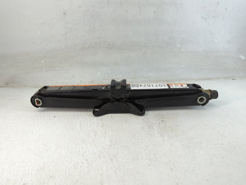 2015 Chevrolet Cruze Spare Scissor Car Jack - Oemusedautoparts1.com