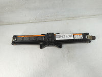 2015 Chevrolet Cruze Spare Scissor Car Jack 1071574 - Oemusedautoparts1.com